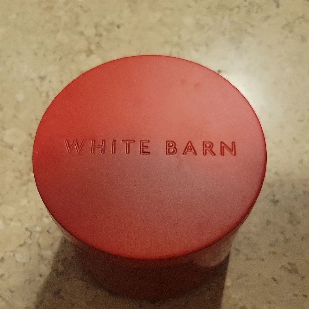 White Barn Strawberry Pound Cake Candle - Red - Picture 2 of 4